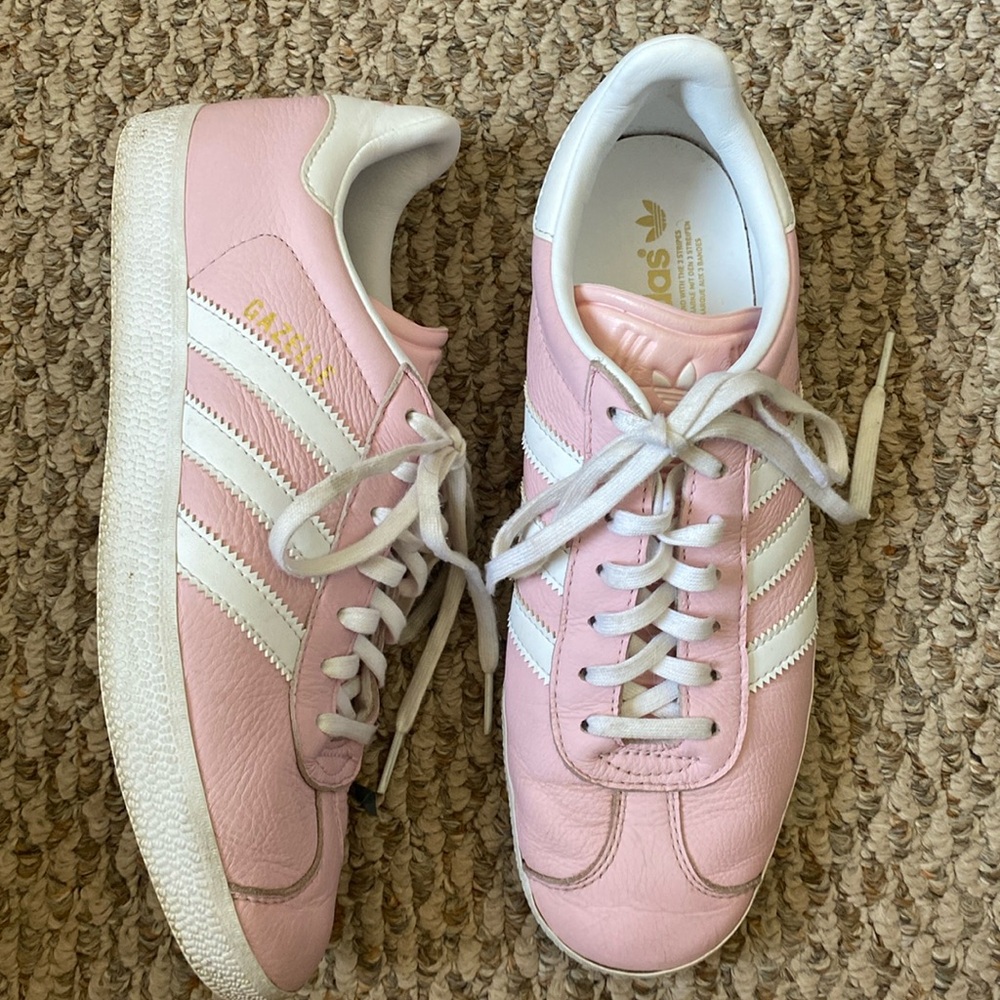 Adidas pink gazelle